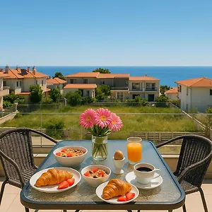 https://sithonian-sunset-nests-nikiti-cozy-getaway.hotelschalkidiki.net