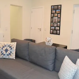  Apartamento New Charming Flat In The Heart Of